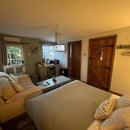 Pear Tree Cottage Courtyard Kinton Eksteriør billede
