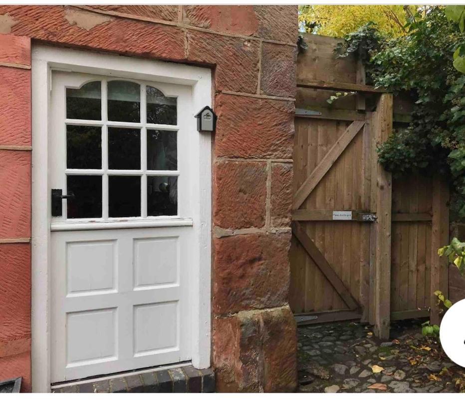 Pear Tree Cottage Courtyard Shrewsbury Eksteriør billede