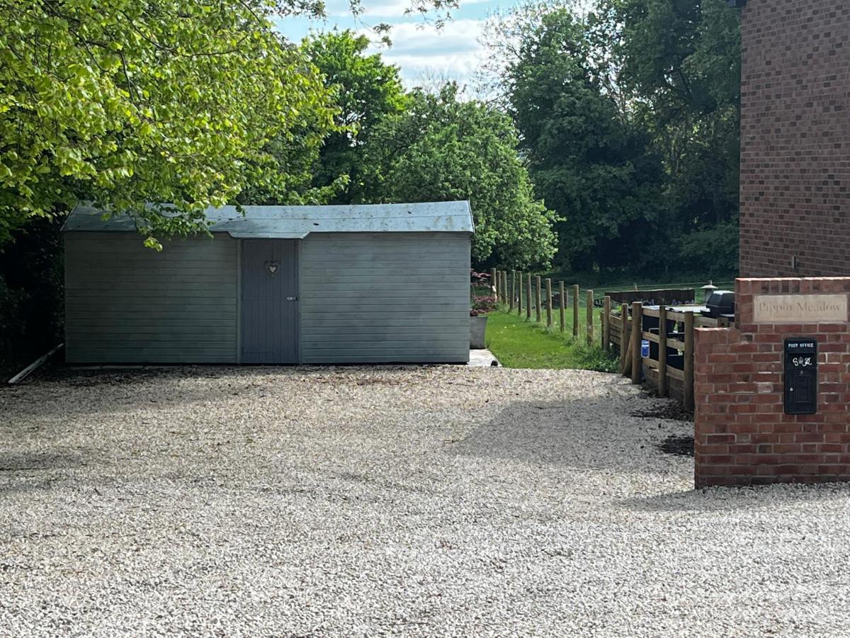 Pear Tree Cottage Courtyard Kinton Eksteriør billede