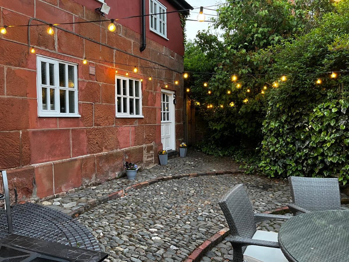 Pear Tree Cottage Courtyard Shrewsbury Eksteriør billede