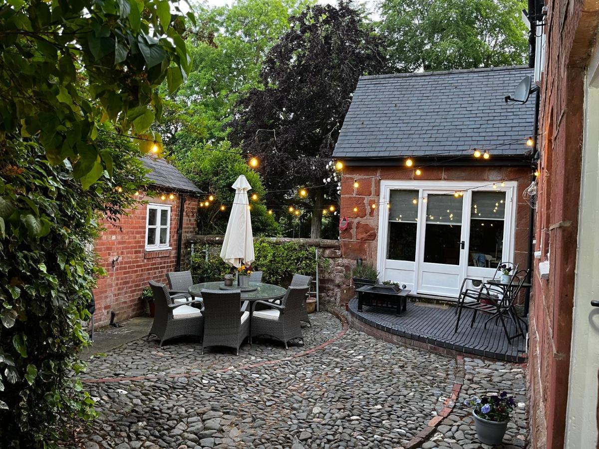 Pear Tree Cottage Courtyard Shrewsbury Eksteriør billede